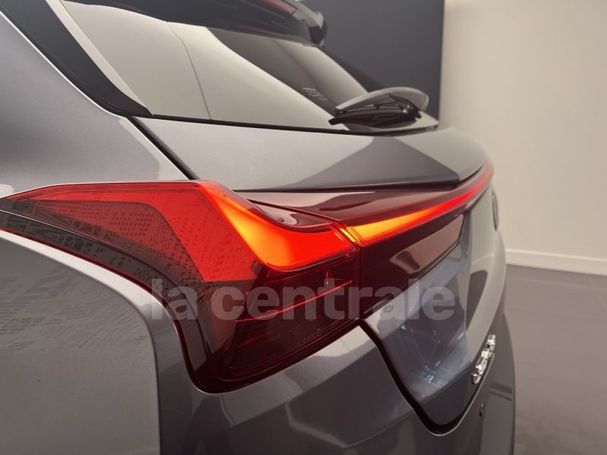 Lexus UX 135 kW image number 16