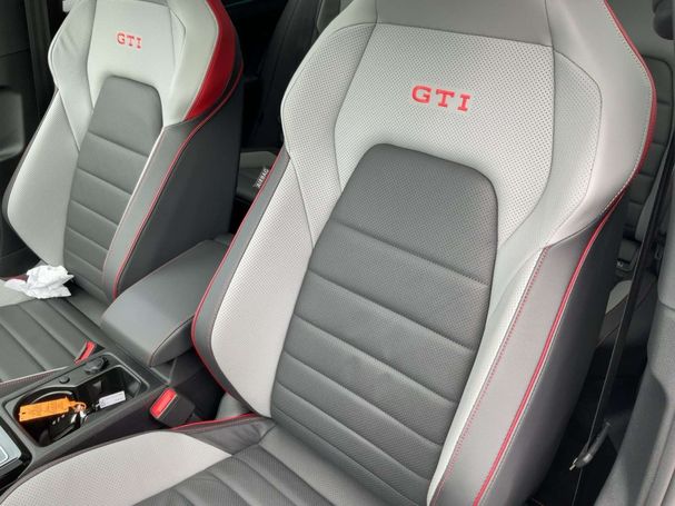 Volkswagen Golf GTI Clubsport DSG 221 kW image number 17