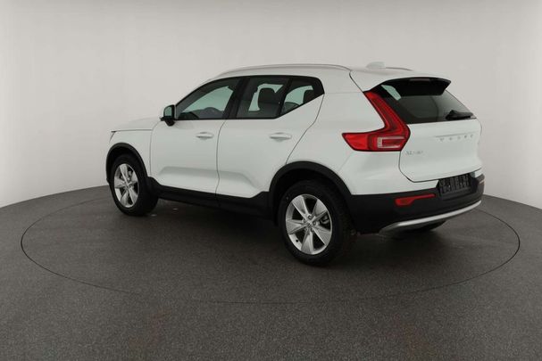 Volvo XC40 B3 Core 120 kW image number 34