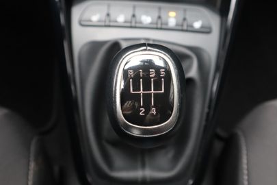 Car image 23