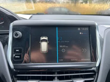 Car image 27
