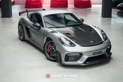 Car image 4