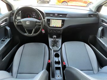 Car image 8