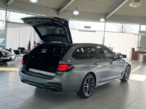 BMW 530 Touring 215 kW image number 13