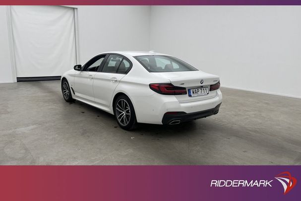 BMW 520d xDrive 140 kW image number 10