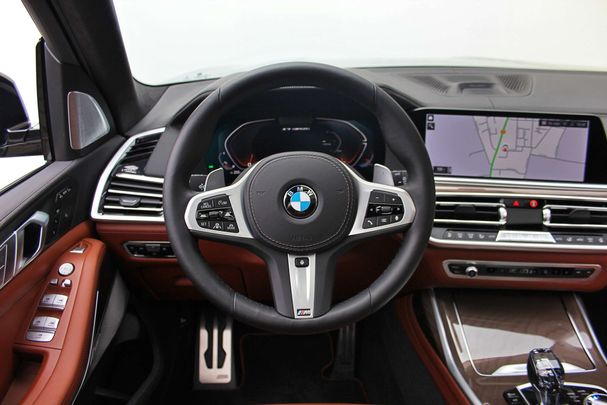 BMW X7 M50i xDrive 390 kW image number 20