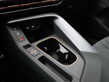 Car image 38