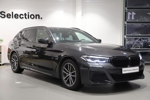 BMW 530 Touring xDrive 218 kW image number 6