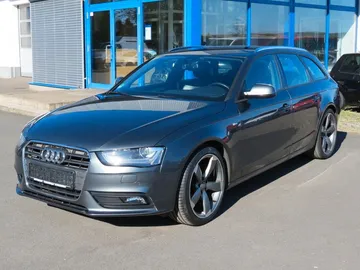Car image 17