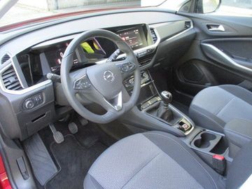 Car image 7