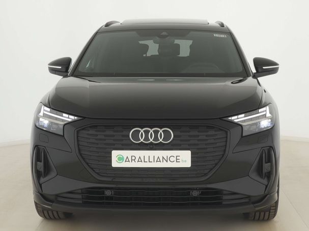 Audi Q4 40| e-tron S-line 150 kW image number 3