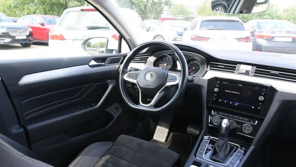 Volkswagen Passat 1.5 TSI DSG Highline 110 kW image number 10