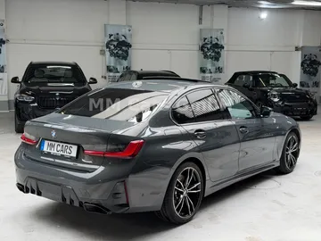 Car image 33
