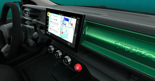 Car image 11