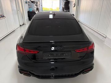 Car image 24