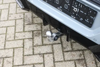 Car image 33