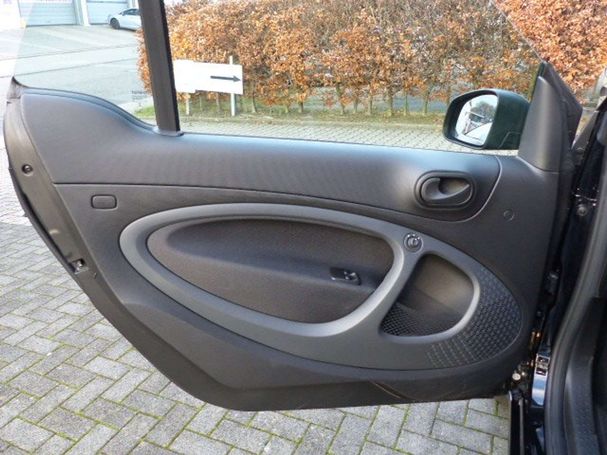 Smart ForTwo EQ 60 kW image number 5