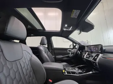 Car image 36