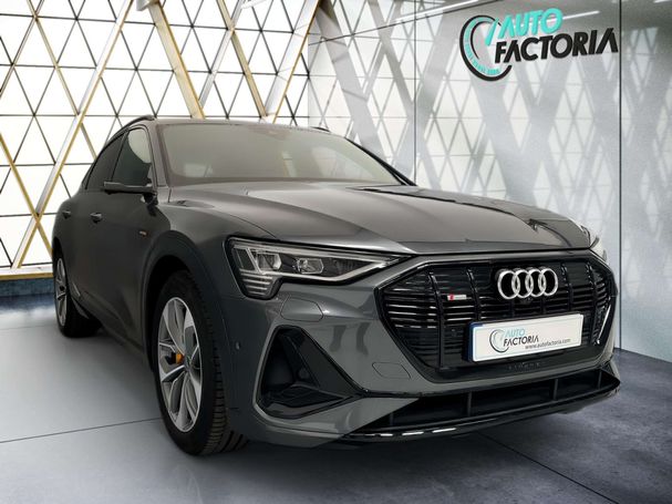 Audi e-tron 55 S-line Sportback 300 kW image number 2