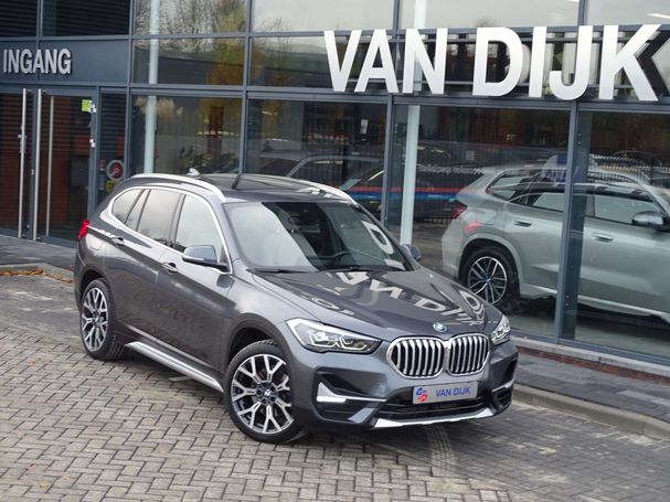 BMW X1 25e xDrive 163 kW image number 1