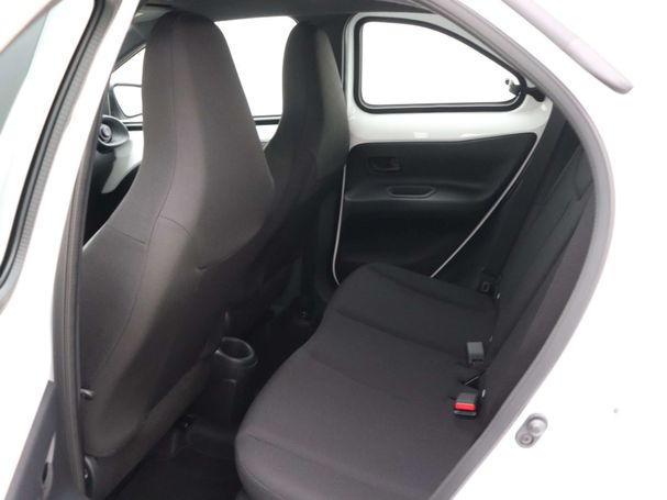 Toyota Aygo X 1.0 VVT-i 53 kW image number 20