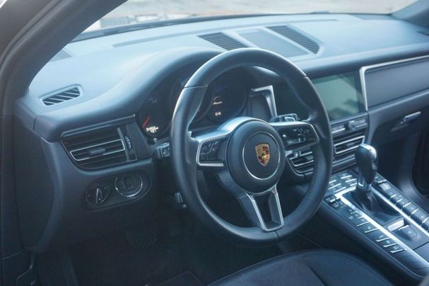 Porsche Macan Turbo 180 kW image number 21