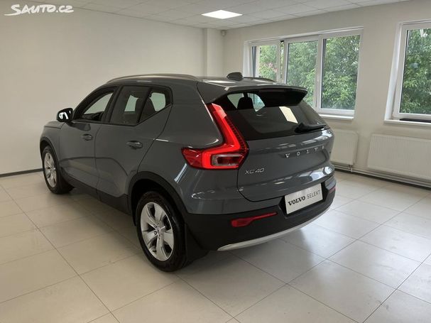 Volvo XC40 D3 Momentum 110 kW image number 15