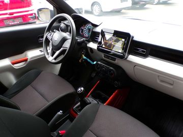 Car image 9