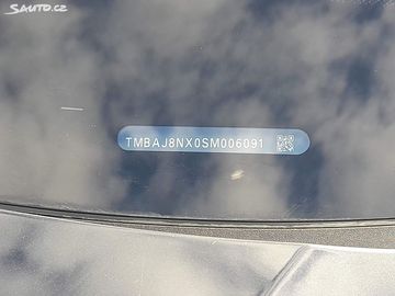 Car image 35