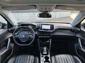 Car image 28