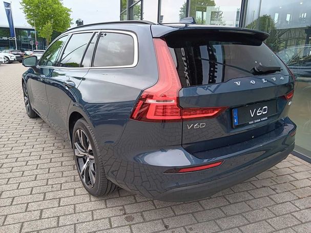 Volvo V60 B3 Core DKG 120 kW image number 4