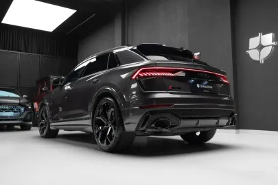 Car image 40