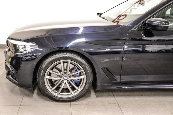 BMW 530i Touring xDrive 185 kW image number 5