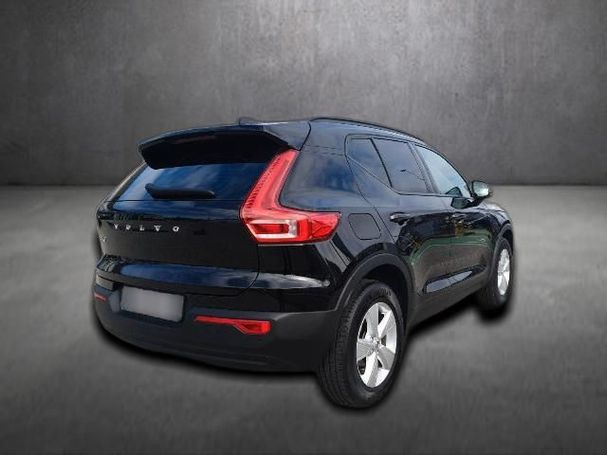 Volvo XC40 T3 120 kW image number 4