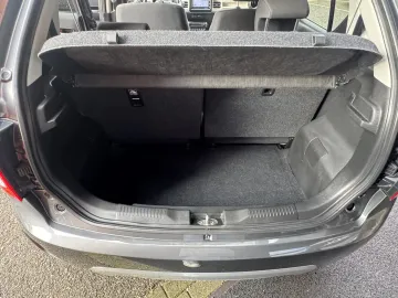 Car image 33