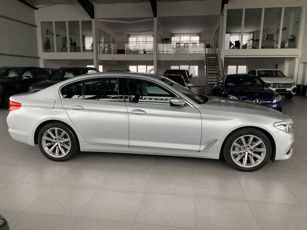 BMW 525d Luxury Line 170 kW image number 7