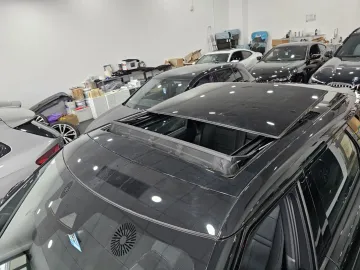 Car image 45