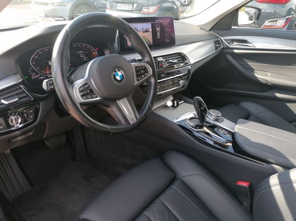 BMW 530d Touring 210 kW image number 6