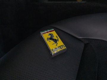 Car image 47
