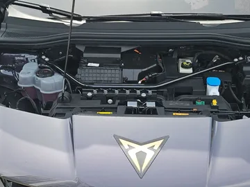 Car image 27