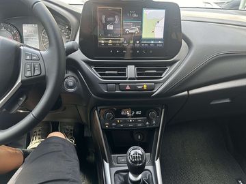 Car image 10