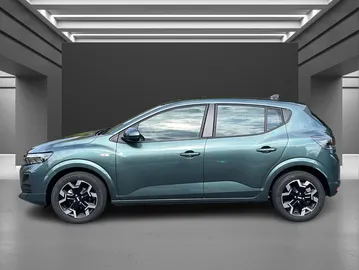 Car image 4