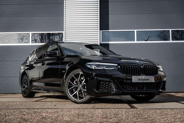 BMW 530 Touring xDrive 216 kW image number 8