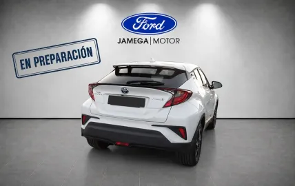 Car image 5