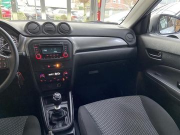 Car image 13