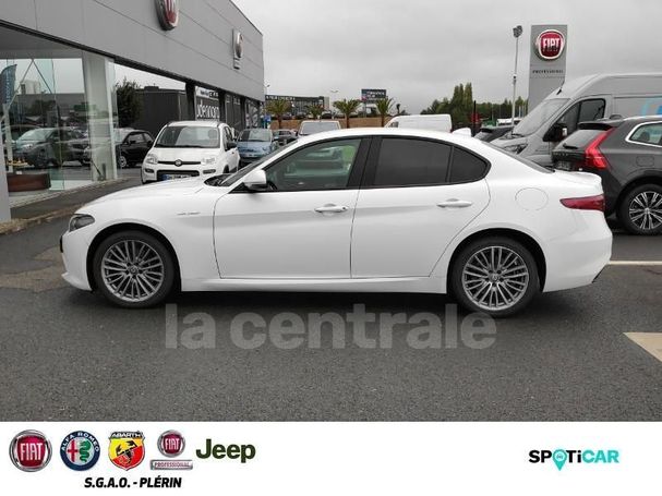 Alfa Romeo Giulia 2.2 Veloce 154 kW image number 13