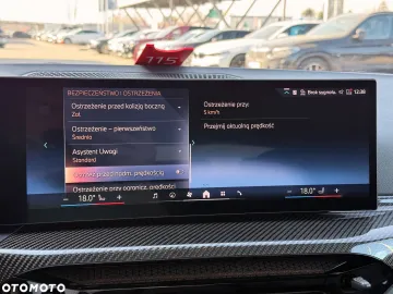 Car image 36