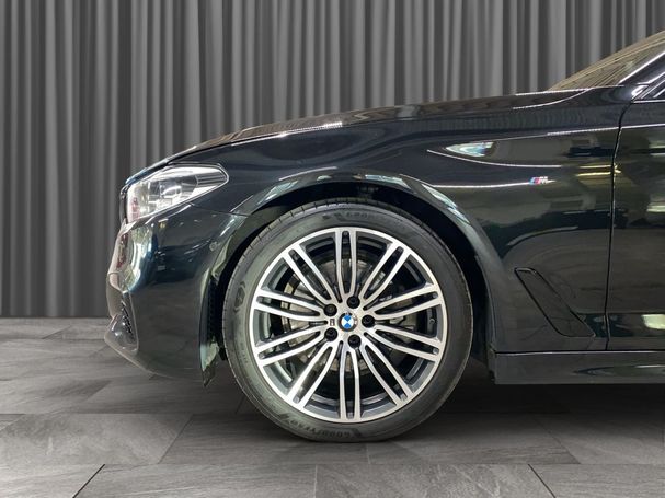 BMW 520d Touring xDrive 141 kW image number 9