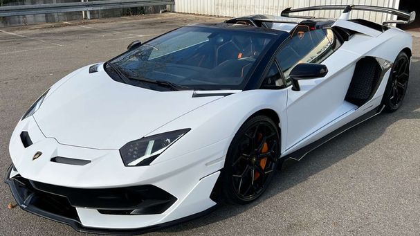 Lamborghini Aventador SVJ 566 kW image number 2