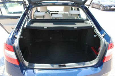 Car image 33